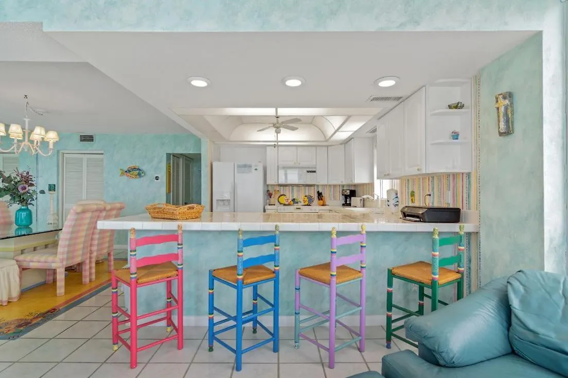 2096 Beach Front 3 Bdrm Beachfront Condo Free Beach Setup Destin United States